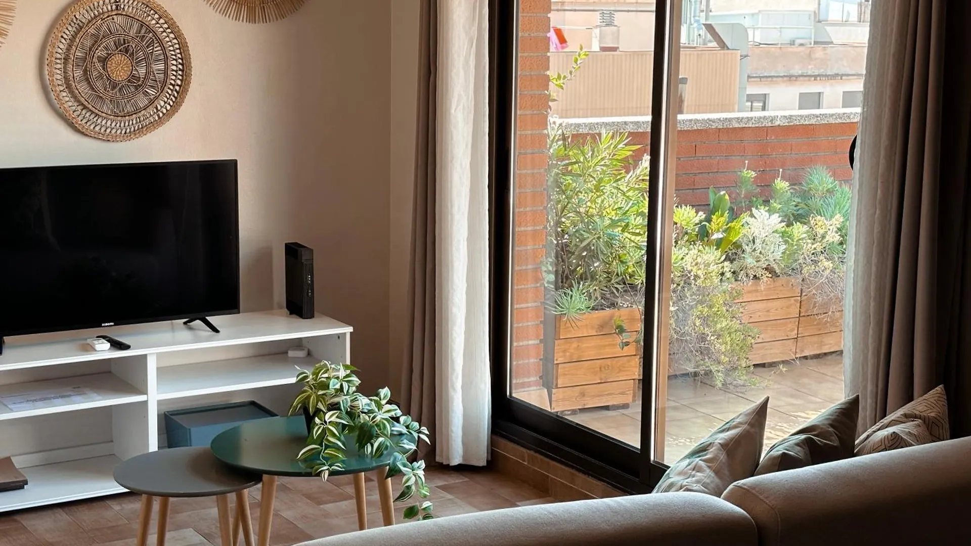 Casa Cosi - Industria Apartment Barcelona Spain