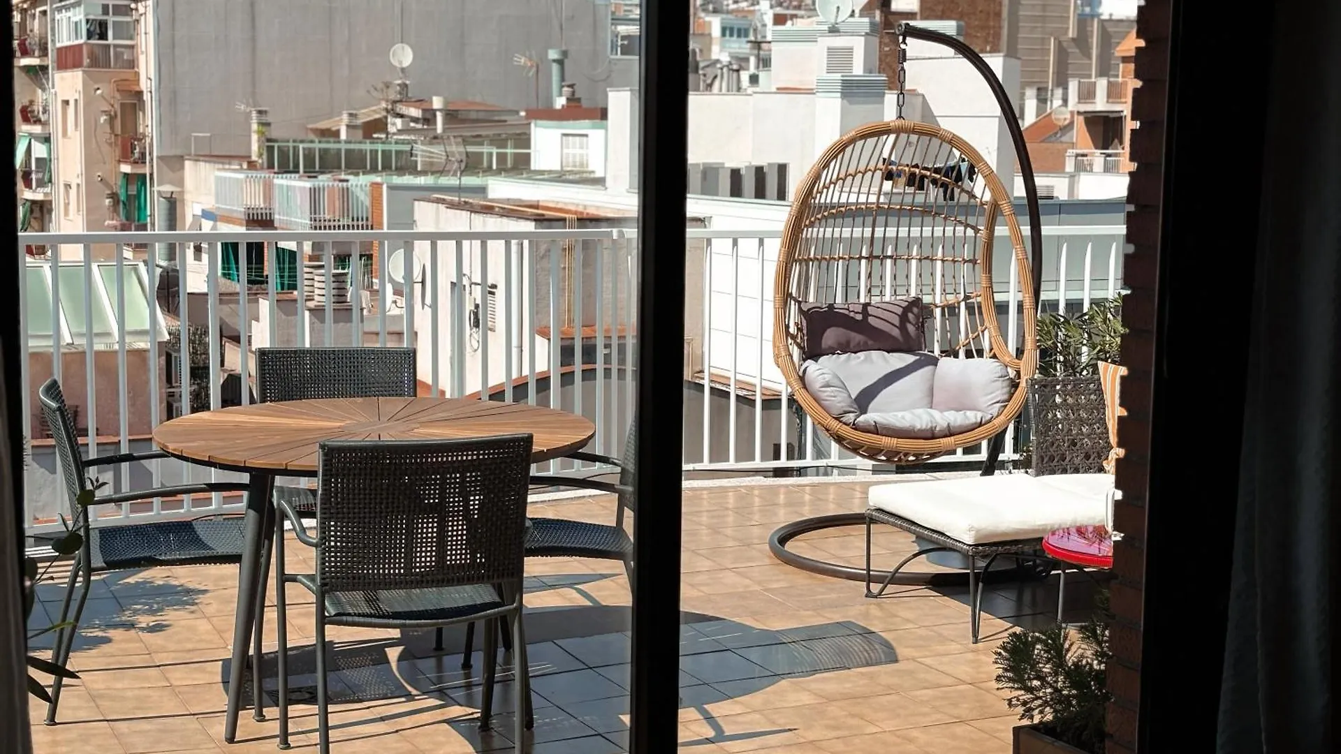 Casa Cosi - Industria Apartment Barcelona